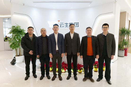 湖州市人社局副局长钱振宇一行领导莅临凯发一触即发集团调研考察