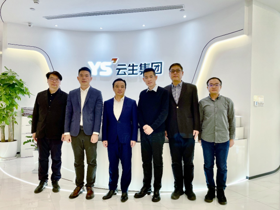 天津市和平区副区长康一领导一行莅临凯发一触即发集团走访交流